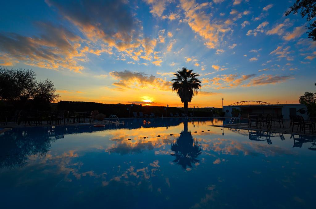 Hotel Sias Resort Agios Avgoustinos Buitenkant foto