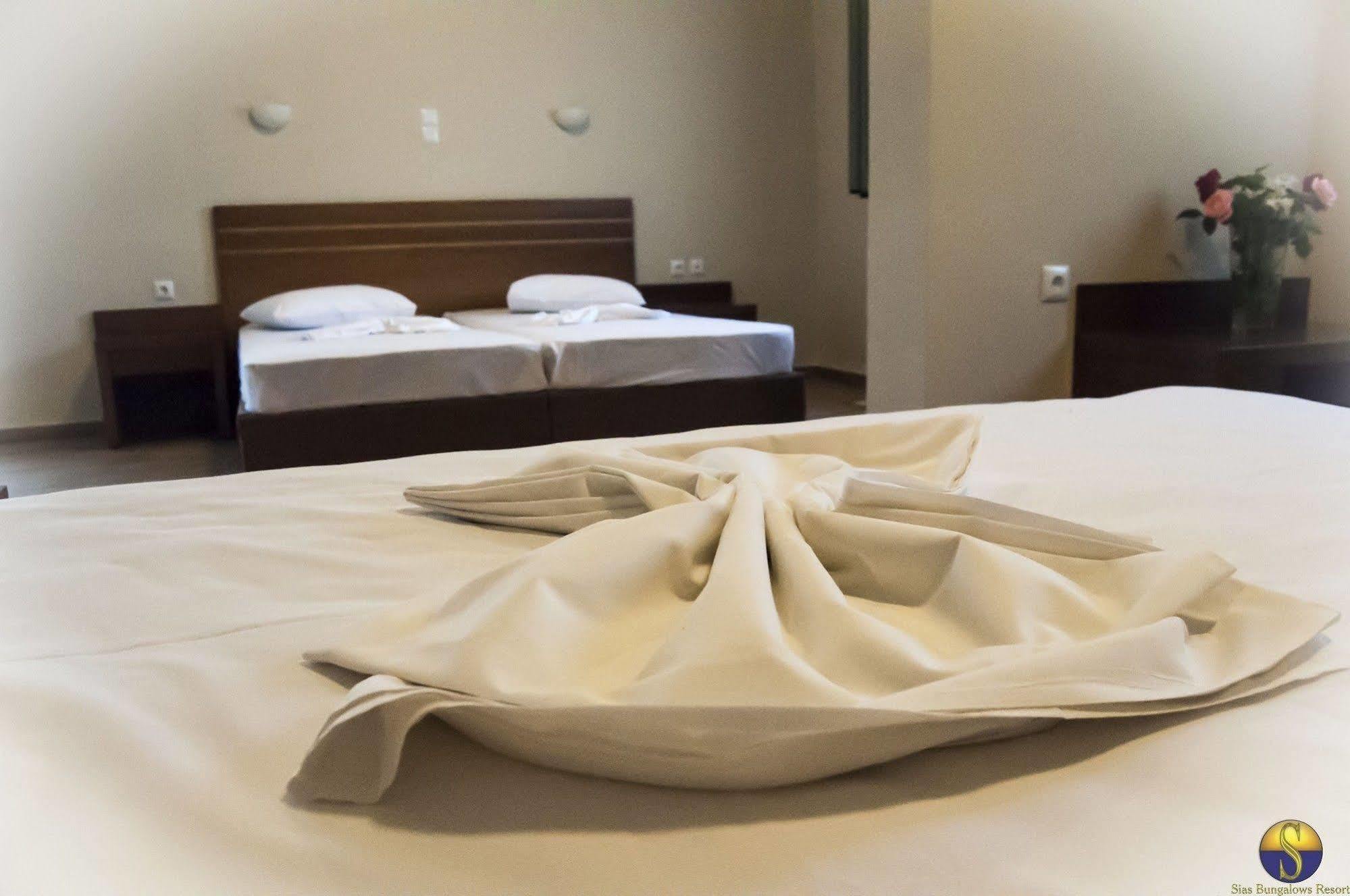 Hotel Sias Resort Agios Avgoustinos Buitenkant foto