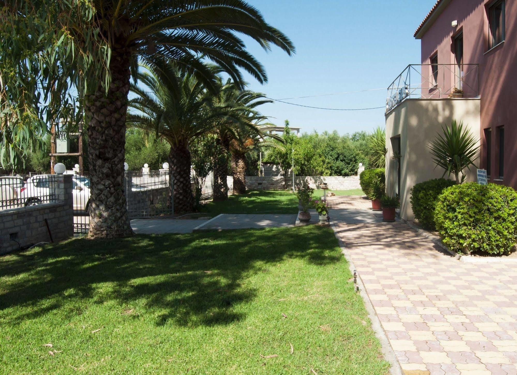 Hotel Sias Resort Agios Avgoustinos Buitenkant foto