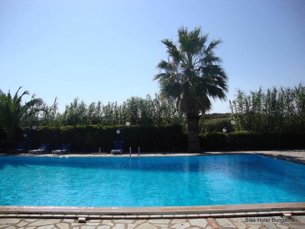 Hotel Sias Resort Agios Avgoustinos Buitenkant foto